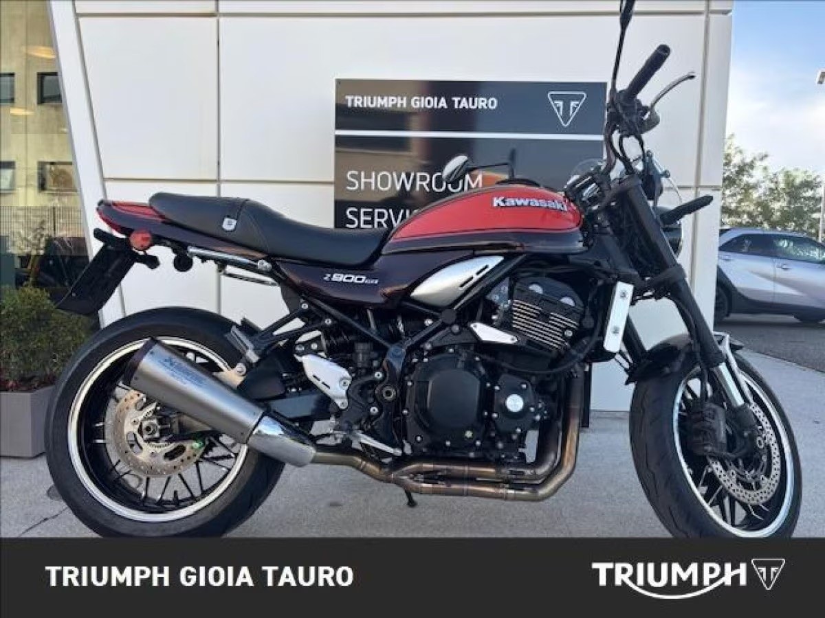 L’usato della Kawasaki Z 900 RS su Dueruote Annunci